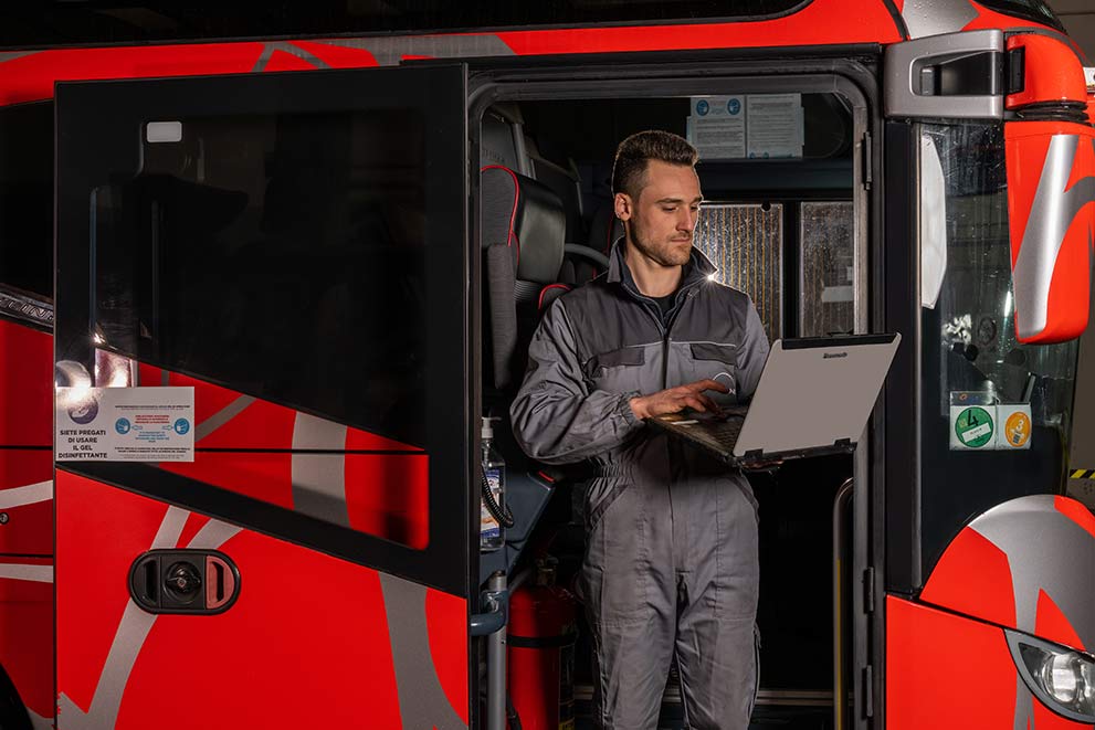 Manutenzione Camion e Bus